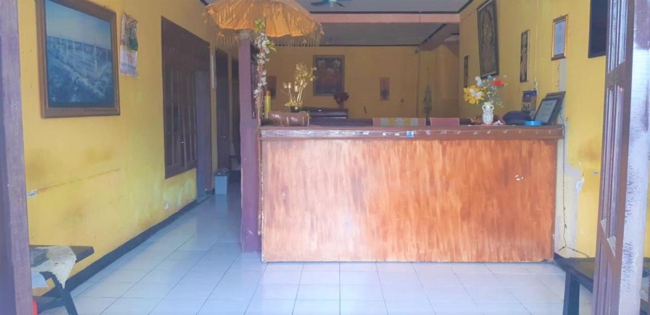 Spot On 2969 Hotel Citra Ayu Labuhan Экстерьер фото